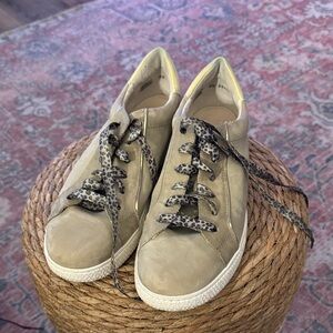 Paul Green Stylish Tan Women's Sneakers